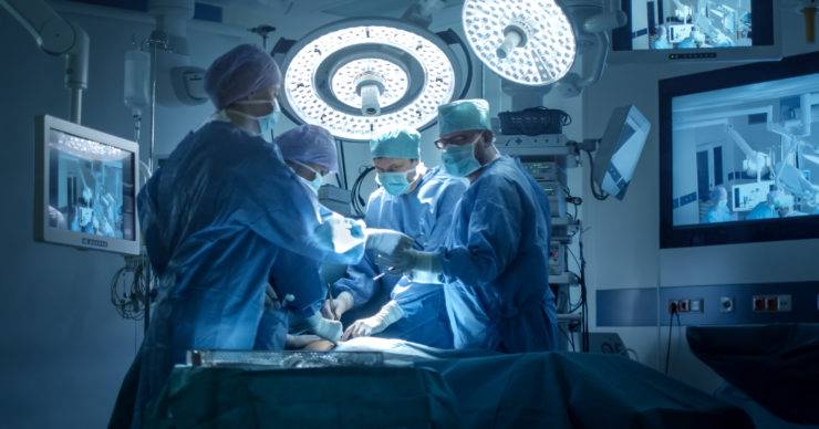 Cambridgeshire hospital uses new robot in thoracic surgery